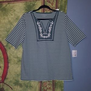 Crofts & Barrow short sleeve green striped blouse